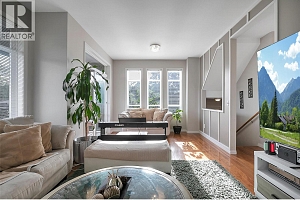 105 mccurdy Road E - Photo 9