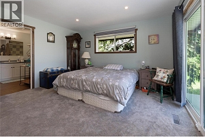 414 Mallory Road - Photo 13