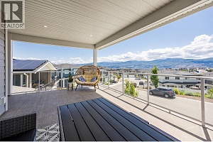 3329 Hawks Crescent - Photo 34