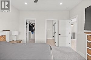 3329 Hawks Crescent - Photo 38