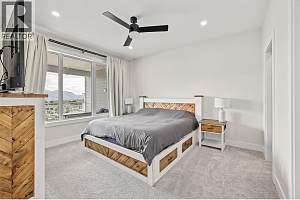 3329 Hawks Crescent - Photo 6