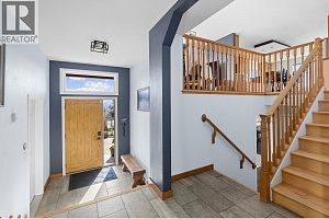 6025 Farmers Drive - Photo 5