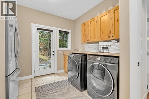 159 Clifton Road N - Photo 32