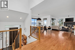 159 Clifton Road N - Photo 4