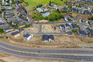 1144 Hume Avenue - Photo 2