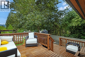 1552 Pinehurst Crescent - Photo 13