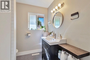 1552 Pinehurst Crescent - Photo 25