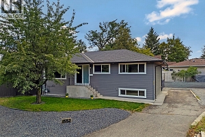 1552 Pinehurst Crescent - Photo 39