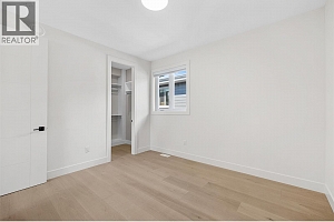 411 Vision Court - Photo 37