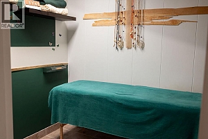 545 Lawrence Avenue Unit# 101A - Photo 17