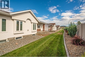 1885 Parkview Crescent Unit# 113 - Photo 13