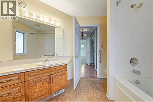 1885 Parkview Crescent Unit# 113 - Photo 25