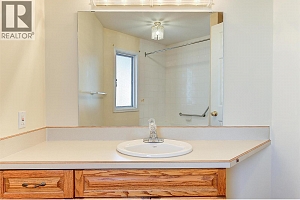 1885 Parkview Crescent Unit# 113 - Photo 27