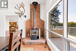 3716 Luxmoore Road - Photo 23