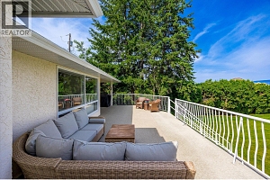 3716 Luxmoore Road - Photo 69