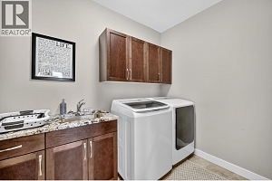1870 Rosealee Lane Unit# 17 - Photo 29