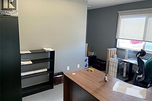 2805 44 Avenue Unit# C - Photo 4