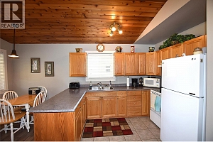 190 Falcon Avenue - Photo 13