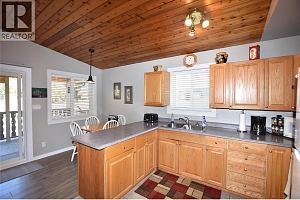 190 Falcon Avenue - Photo 14