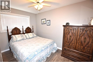 190 Falcon Avenue - Photo 21