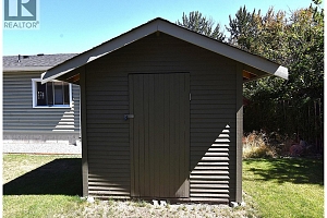 190 Falcon Avenue - Photo 29