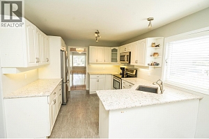 650 Lexington Drive Unit# 201 - Photo 9