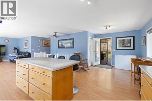 7114 Goshawk Road - Photo 14