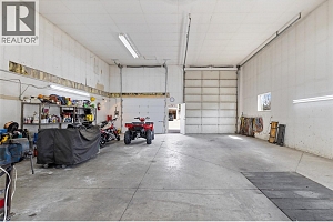 7114 Goshawk Road - Photo 44