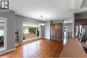 447 Stetson Street - Photo 19