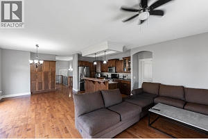 447 Stetson Street - Photo 22