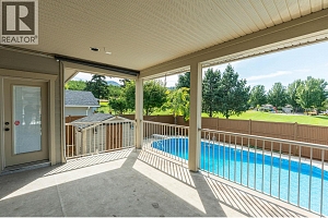 447 Stetson Street - Photo 24