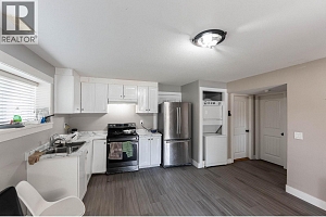 447 Stetson Street - Photo 36