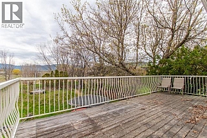 2611 Lakeshore Road - Photo 8