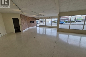 310 Banks Road Unit# 3 and 4 - Photo 3