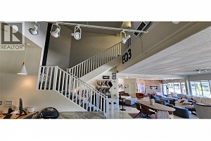 310 Banks Road Unit# 3 - Photo 9