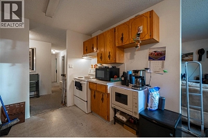 3710 25 Avenue - Photo 21