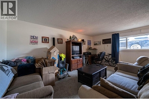 3710 25 Avenue - Photo 25