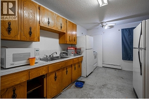 3710 25 Avenue - Photo 56