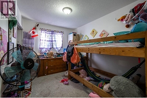 3710 25 Avenue - Photo 9