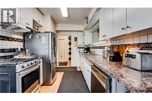 3803 Alexis Park Drive - Photo 2