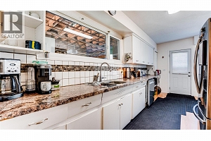 3803 Alexis Park Drive - Photo 4