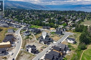 925 Bull Crescent - Photo 10