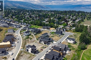 925 Bull Crescent - Photo 11