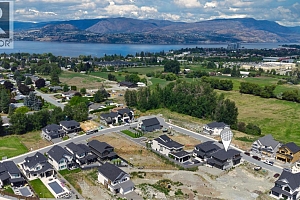 925 Bull Crescent - Photo 12