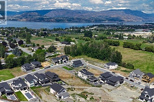 925 Bull Crescent - Photo 13