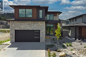 925 Bull Crescent - Photo 3