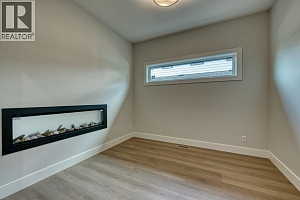 925 Bull Crescent - Photo 36