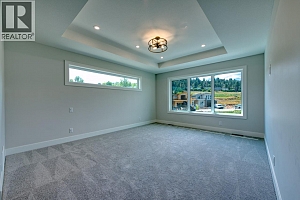 925 Bull Crescent - Photo 47