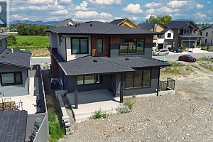 925 Bull Crescent - Photo 9