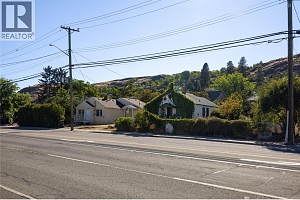 3902 Alexis Park Drive - Photo 2